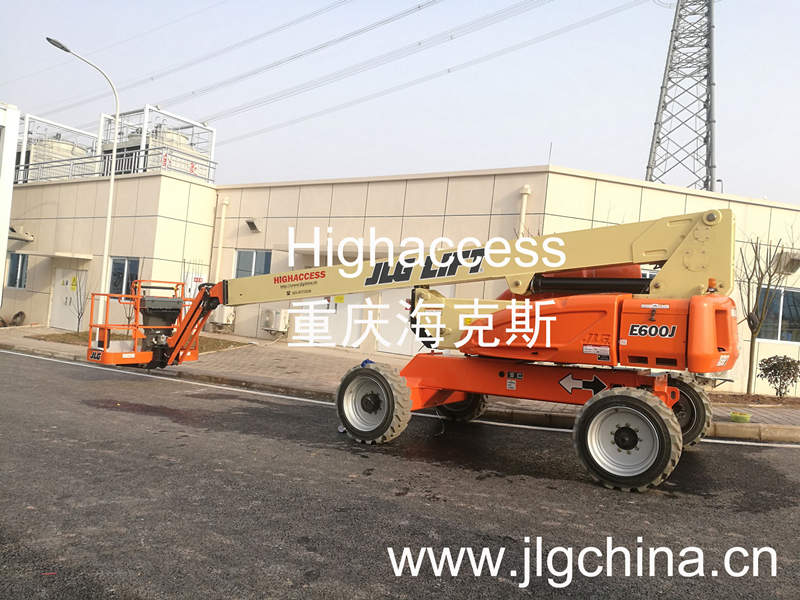 曲臂式高空作業(yè)平臺(tái) 曲臂式高空作業(yè)平臺(tái)